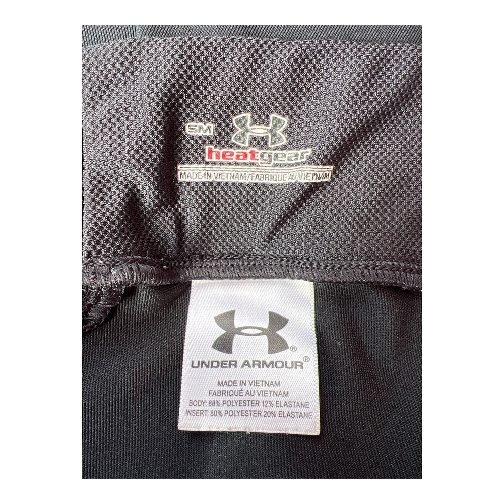 Women's Under Armour Loose Fit Heat Gear Shorts Size‎ Small Black - Picture 3 of 3